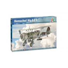 Henschel Hs 123, esc. 1/48